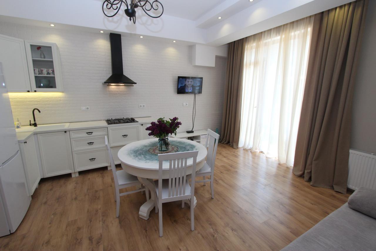 New Apartment In Old Tbilisi Exterior foto